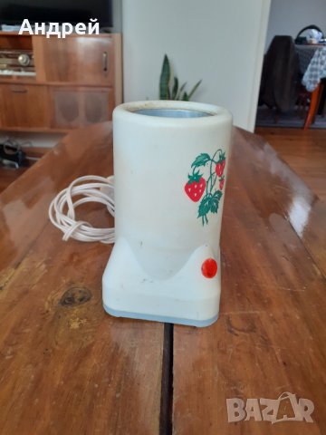 Стар подгревател на детска храна 