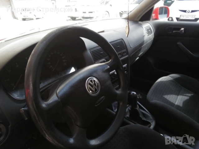 Продавам Volkswagen Golf IV 1.9 TDI, 110 к.с., снимка 4 - Автомобили и джипове - 53927934