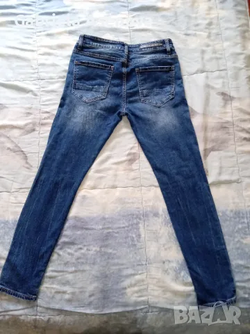 Страхотни дънки, снимка 3 - Дънки - 49902294