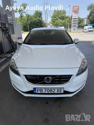 Volvo V40 T4 Turbo Benzin 180кс., снимка 16 - Автомобили и джипове - 55016536