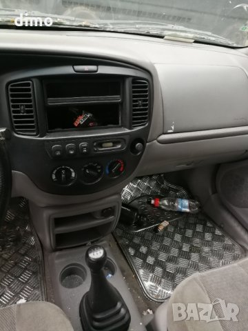 Mazda Tribute 2.0i на части , снимка 7 - Автомобили и джипове - 31028972