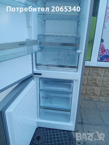 ХЛАДИЛНИК С ФРИЗЕР SIEMENS A+++, снимка 5 - Хладилници - 50541259