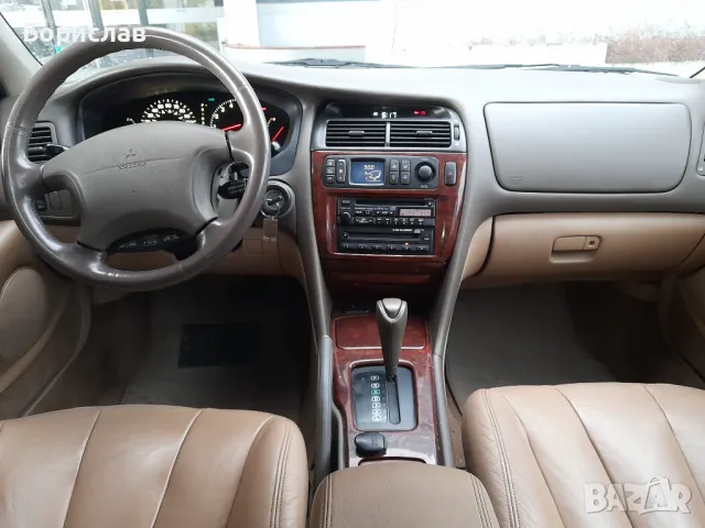 Mitsubishi Diamante 3.5V6, снимка 4 - Автомобили и джипове - 47497078