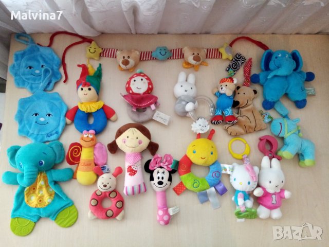 Дрънкалки, дъвкалки и играчки за закачане