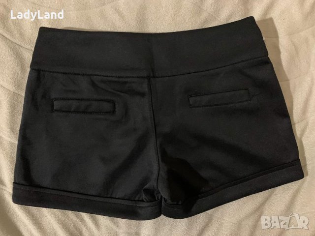 Къси панталонки, снимка 2 - Къси панталони и бермуди - 31016778
