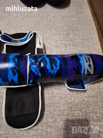 Ръкавици и наколенки за кикбокс, снимка 6 - Бокс - 53066248