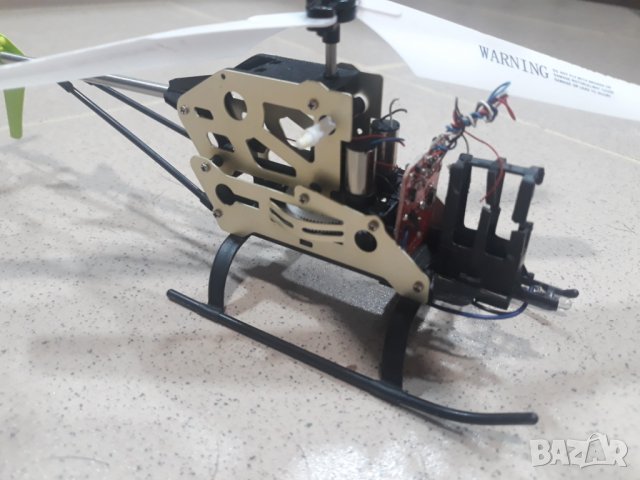 Летящо Въртолетче за части, снимка 3 - Дронове и аксесоари - 31292936
