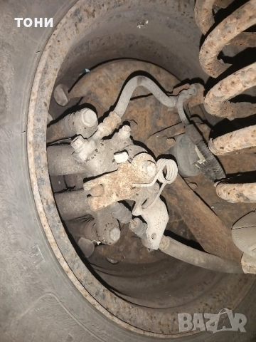 заден десен спирачен апарат за Opel Zafira, снимка 2 - Части - 52881078