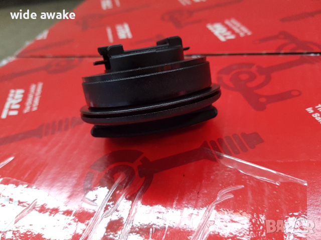 Гърловина за масло AUDI Q7 3.0TDI, снимка 8 - Части - 44672476