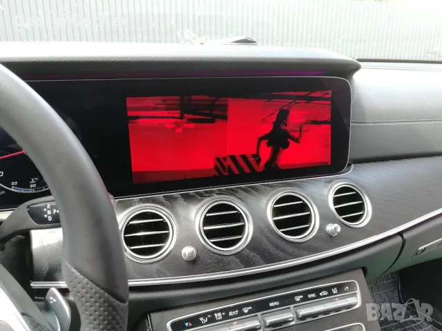 Видео в движение за Mercedes-Benz W213/W222/W205/W217