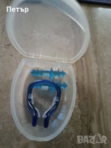 Продавам професионален комплект щипка за нос и тапи за уши за плуване