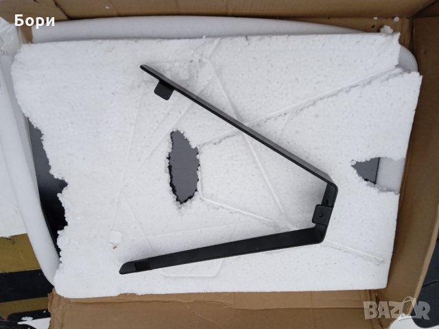 Стъклена поставка за стена, снимка 3 - Декорация за дома - 35119967