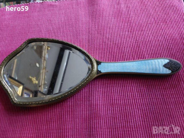 Старо дамско огледало с четка(гилеше емайл с позлата/Сребро,злато/, снимка 7 - Аксесоари за коса - 38144502
