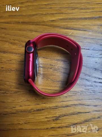 Apple Watch 8, GPS, Cellular, Корпус RED Aluminium 45mm, RED Sport Band, снимка 3 - Смарт гривни - 40430381