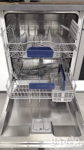 Съдомиялна SIEMENS за пълно вграждане 60см, снимка 3 - Съдомиялни - 48946251