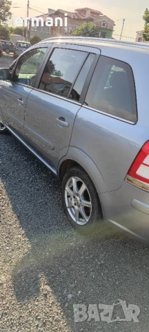 Опел Зафира 1,7 дизел, снимка 3 - Автомобили и джипове - 50581066