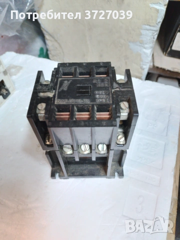 контактор КВ 2 - 32А.