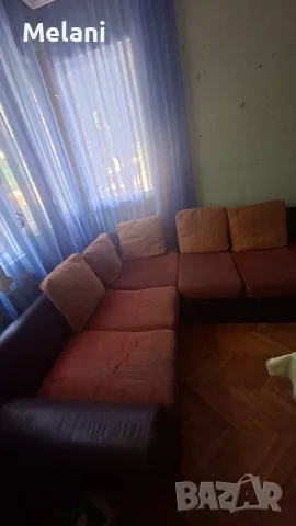 Продавам кожен ъглов диван 