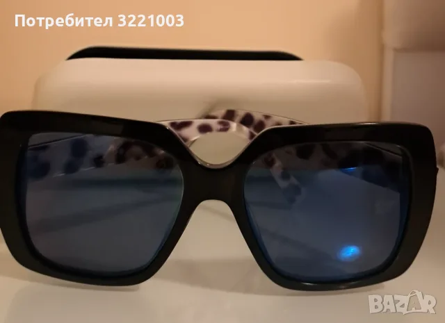 Дамски слънчеви очила Marc Jacobs, снимка 3 - Слънчеви и диоптрични очила - 55865095