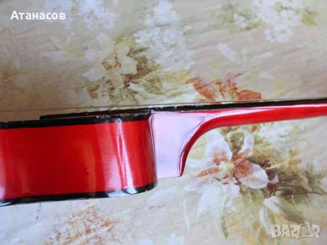 Bontempi -  Дървена китара 85 см - guitalele, снимка 8 - Струнни инструменти - 39725194