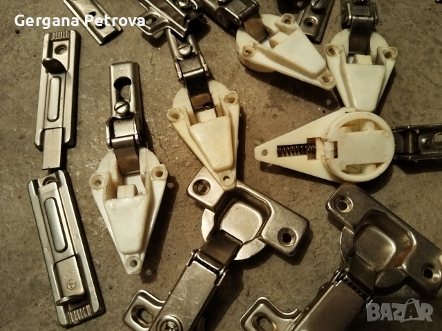 Панти, обков, колелца, резета за мебели