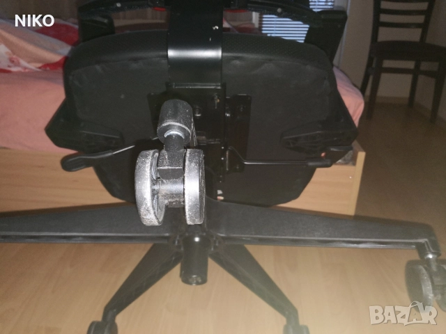 ПРОМОЦИЯ, Продавам,Геймърски стол ThunderX3 YAMA1 Черно/Червенo, снимка 10 - Столове - 51764869