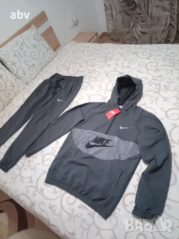 Нов екип на Найк Nike размер Л L