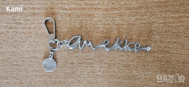 Висулка за чанта/раница Amekke, снимка 2 - Други - 54179961