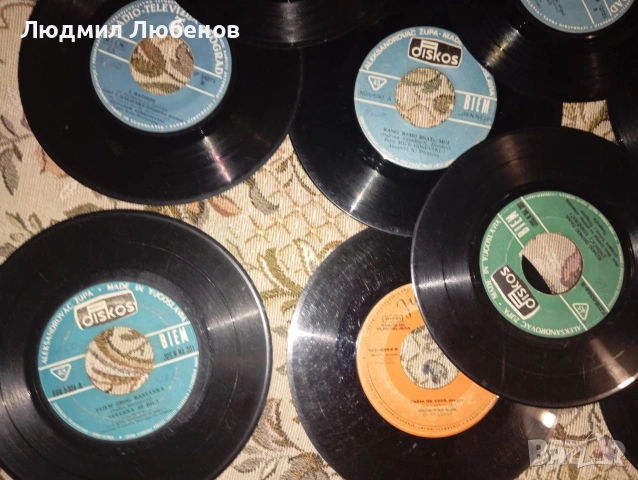 Лот от 20малки плочи сръбска музика, снимка 4 - Грамофонни плочи - 53989970