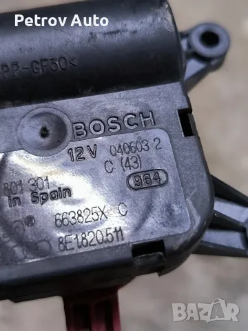 Моторче клапи парно за Ауди А4 Б6 Б7 Audi A4 B6 B7 8E1820511, снимка 3 - Части - 56484874