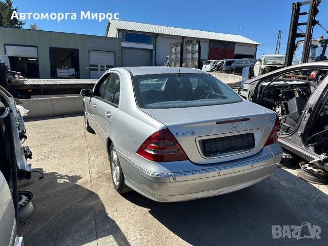Мерцедес C-270 cdi W203 НА ЧАСТИ, снимка 3 - Автомобили и джипове - 51824974