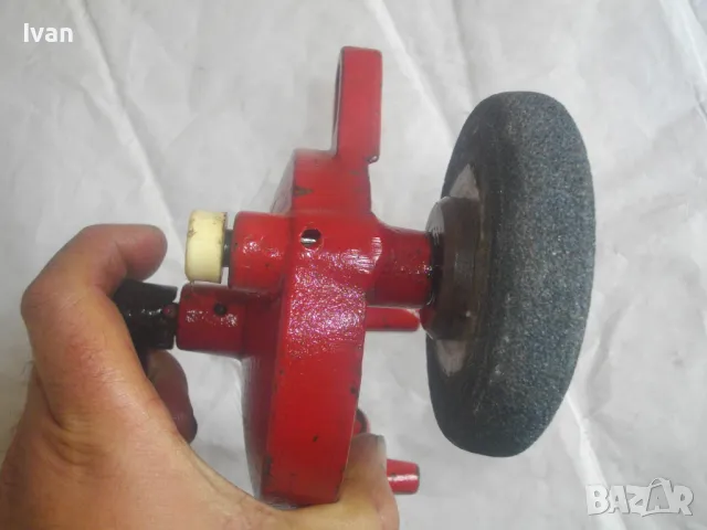 2,5 кг Немски РЪЧЕН ШМИРГЕЛ  с възможност за шлифовъчен камък диск до ф 200мм ОТЛИЧЕН ГОЛЯМ, снимка 12 - Други инструменти - 47602865