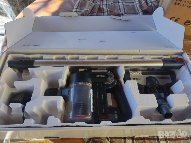 Вертикална прахосмукачка Severin HV 7160 S ‘Special CarPET & Carpets L, снимка 4 - Прахосмукачки - 39750605