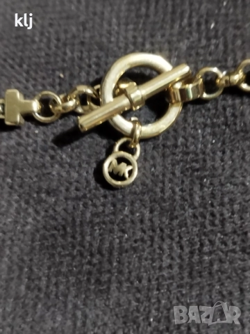 Колие MICHAEL KORS, снимка 2 - Колиета, медальони, синджири - 51672982