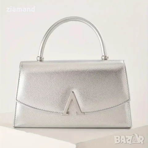 Дамска елегантна чанта сребриста