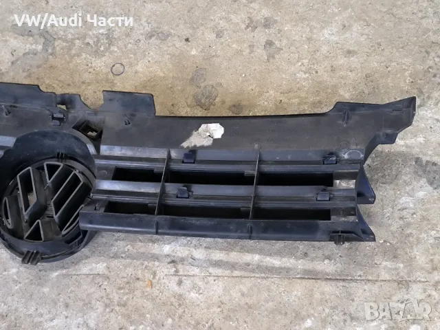 Оригинална решетка маска за Голф 4 Volkswagen Golf 4 1J0853651G / 1J0853655F, снимка 5 - Части - 50146203