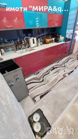 Многостаен апартамент с гараж и таванска стая в кв. Любен Каравелов, гр. Хасково