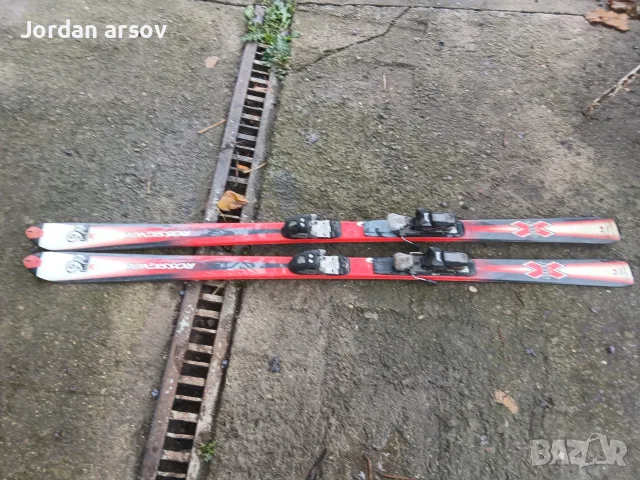 Ски  без  шеки и обувки