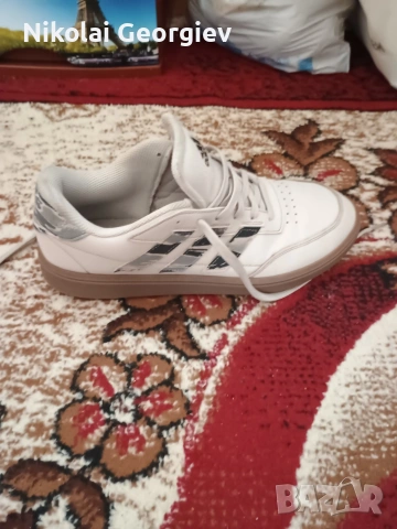 Продавам маратонки Адидас , снимка 11 - Маратонки - 54091498