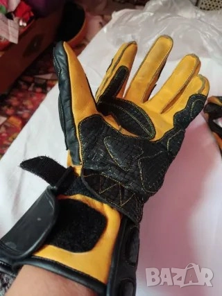 Зимни екипи и гащеризони Ски екип Екип за мотор с протектори Ръкавици Очила за ски Обувки за 🎿  , снимка 16 - Други - 51952830