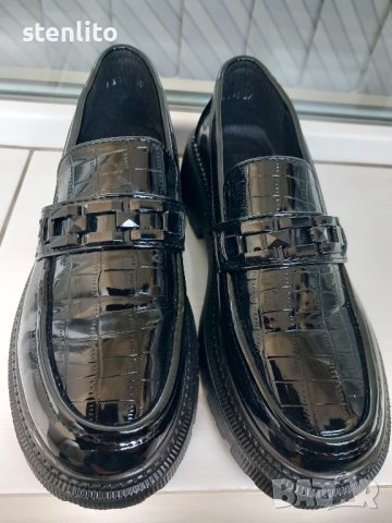Дамски лачени обувки , снимка 10 - Дамски ежедневни обувки - 42765121