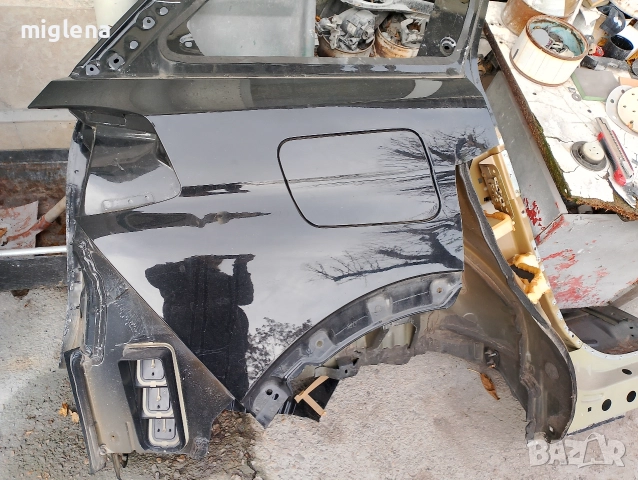 продавам заден десен калник Peugeot 5008, снимка 2 - Части - 52664468