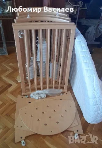 Бебешко легло трансформиращо от масивна дървесина 