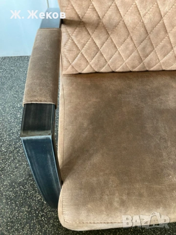 Луксозен фотьойл – модерен дизайн и комфорт, снимка 6 - Дивани и мека мебел - 54162198