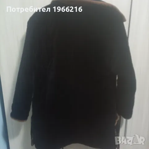 Хубаво топло и леко палтенце, снимка 2 - Палта, манта - 48475593