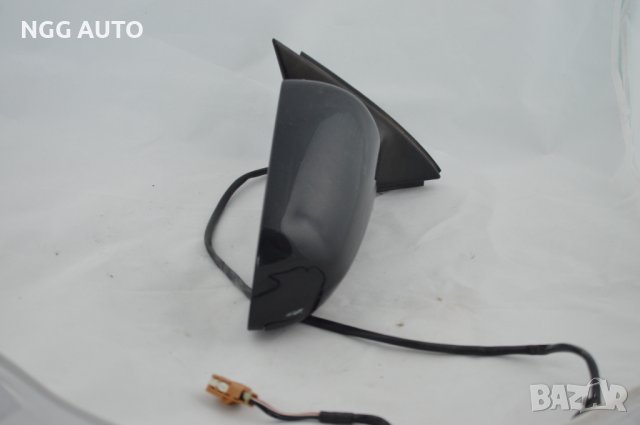 Странично дясно огледало за ауди а4 б7, снимка 3 - Части - 37793772