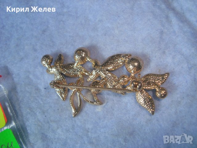 КРАСИВА НЕЖНА ФЛОРАЛНА ПОЗЛАТЕНА КРИСТАЛНА ЕМАЙЛИРАНА ВИНТИДЖ - АРТ БРОШКА 11885, снимка 7 - Други - 37660228