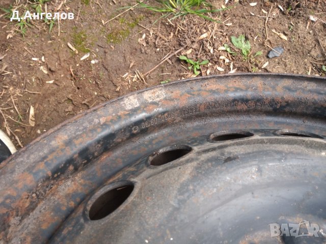 Джанта 15" 5х98, снимка 2 - Гуми и джанти - 36615647