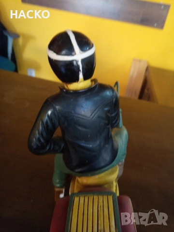 Стара Масивна СТАТУЕТКА РЪЧНО ИЗРАБОТЕНА на Моторист с Мотор Harley Davidson ВНОС от Англия, снимка 12 - Антикварни и старинни предмети - 52457105