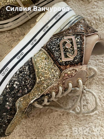 Оригинални сникърси Liu Jo , снимка 2 - Маратонки - 53045908